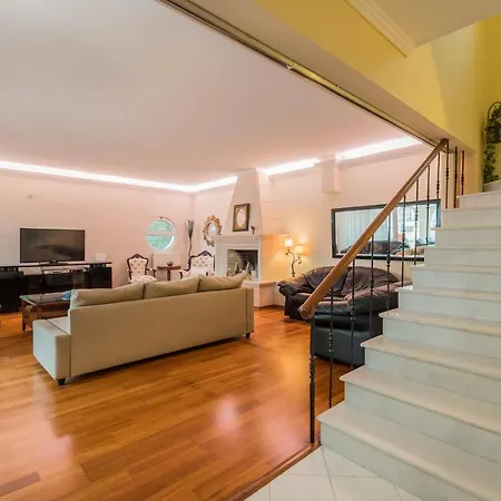 Eleni's Family Laganas