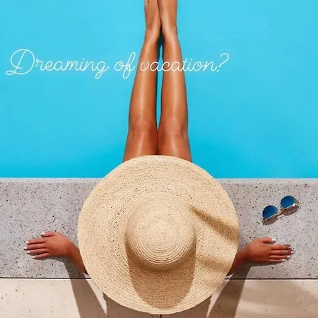 Eleni's Family Villa *