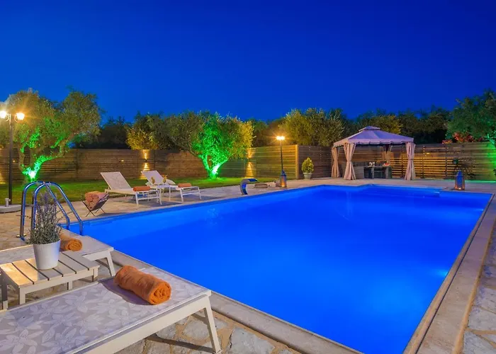 Eleni's Family Laganas