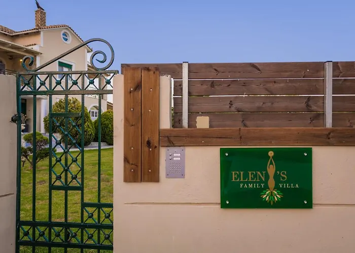 Eleni's Family Villa *