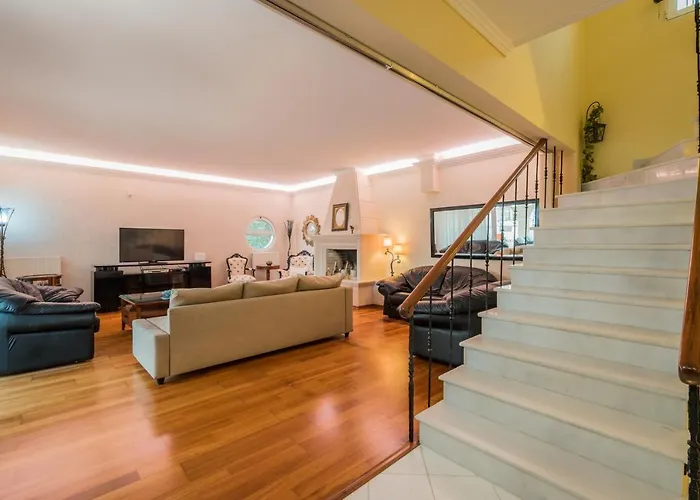 Eleni's Family Laganas