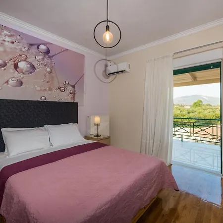 Βίλα Eleni's Family *